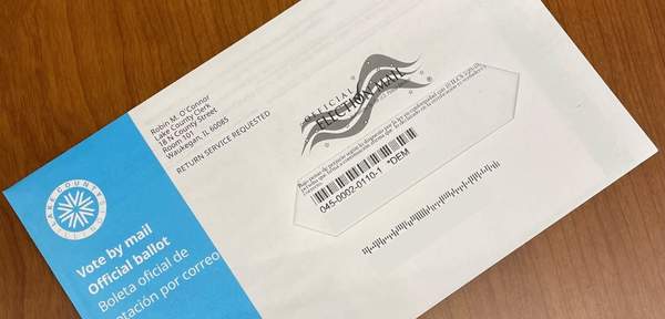 PT_STCK_mail-ballot-cropped